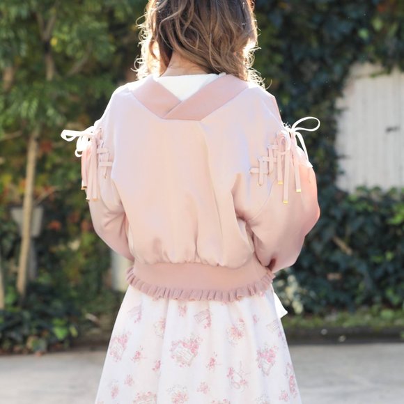 Liz Lisa LACE UP SATIN BLOUSON 2019 - Picture 3 of 8